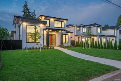 Front Yard Photo of 817 Cornell Avenue, Coquitlam, BC