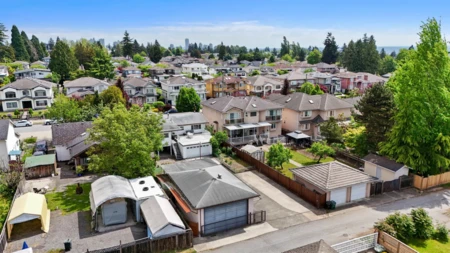 Outdoor Deck Photo of 6949 Jubilee Avenue, Burnaby, BC
