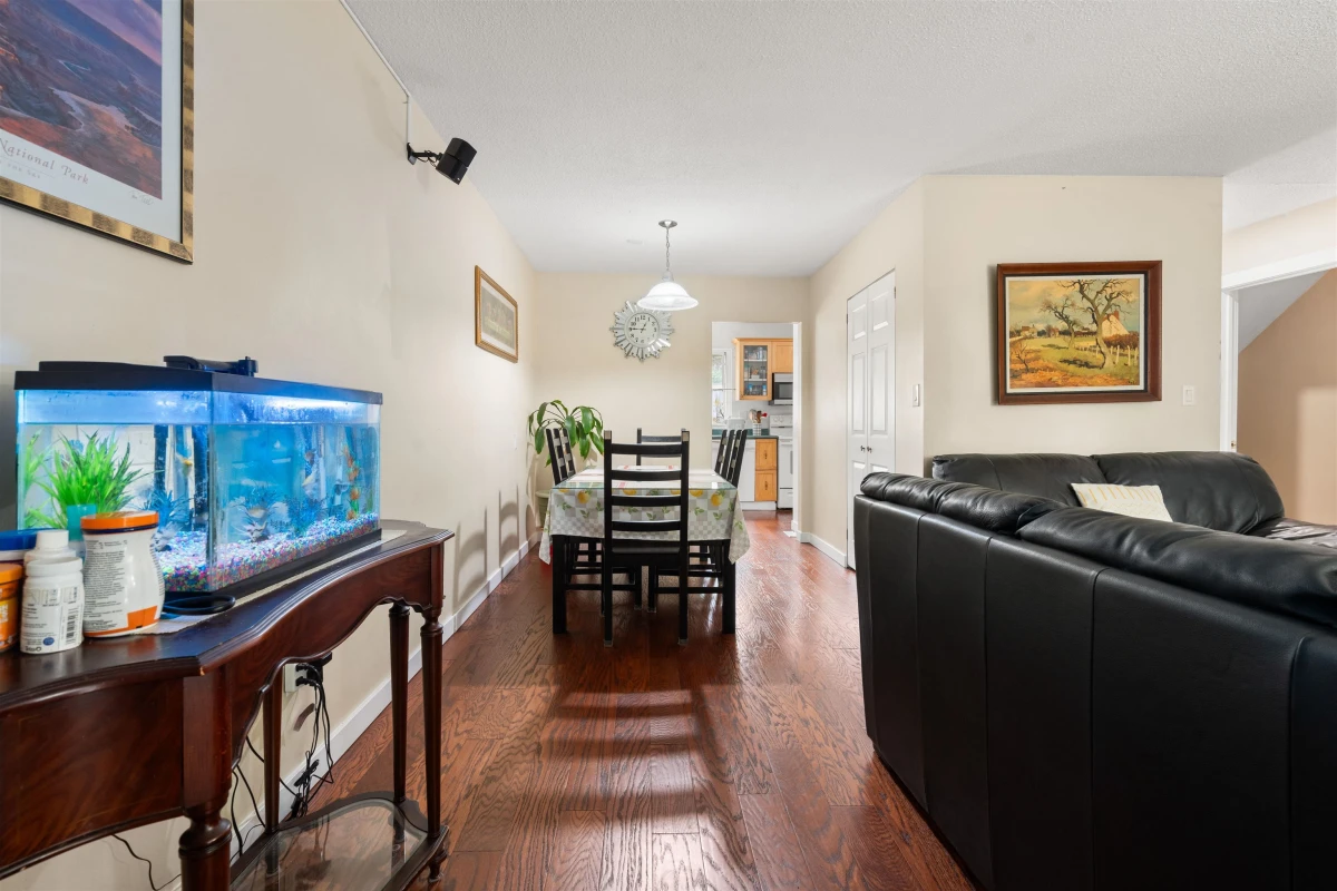 Dining Area Photo of 883 Old Lillooet Road, North Vancouver, BC
