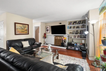 883 Old Lillooet Road, North Vancouver, BC, North Vancouver — Townhouse for sale