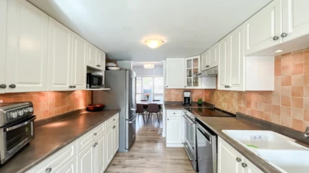 Walk-In Closet Photo of 69 10600 No. 4 Road, Richmond, BC