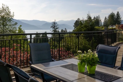 Front Yard Photo of 75 Tidewater Way, Lions Bay, BC