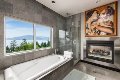 Office / Den Photo of 75 Tidewater Way, Lions Bay, BC