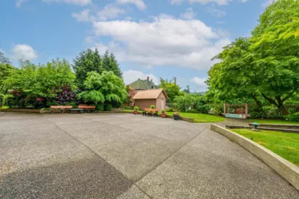 Hot Tub / Spa Photo of 1705 612 Fifth Avenue, New Westminster, BC