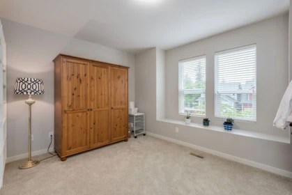 Entry Foyer Photo of 24406 113 Avenue, Maple Ridge, BC