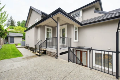Fitness Center Photo Near 2276 Chantrell Park Drive, Surrey, BC