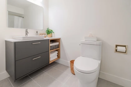 Laundry Room Photo of 9 39752 Government Road, Squamish, BC