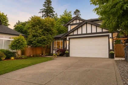 6928 182a Street, Surrey, BC, Surrey — Single Family Residence for sale