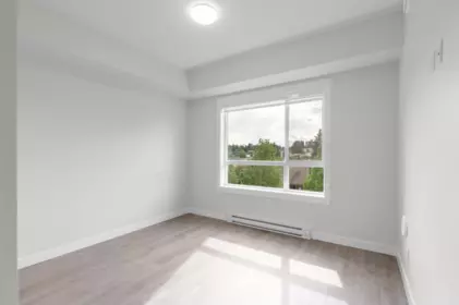 Bedroom 3 Photo of 304 33886 Pine Street, Abbotsford, BC