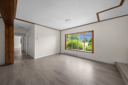 Loft / Bonus Room Photo of 38531 Old Yale Road, Abbotsford, BC