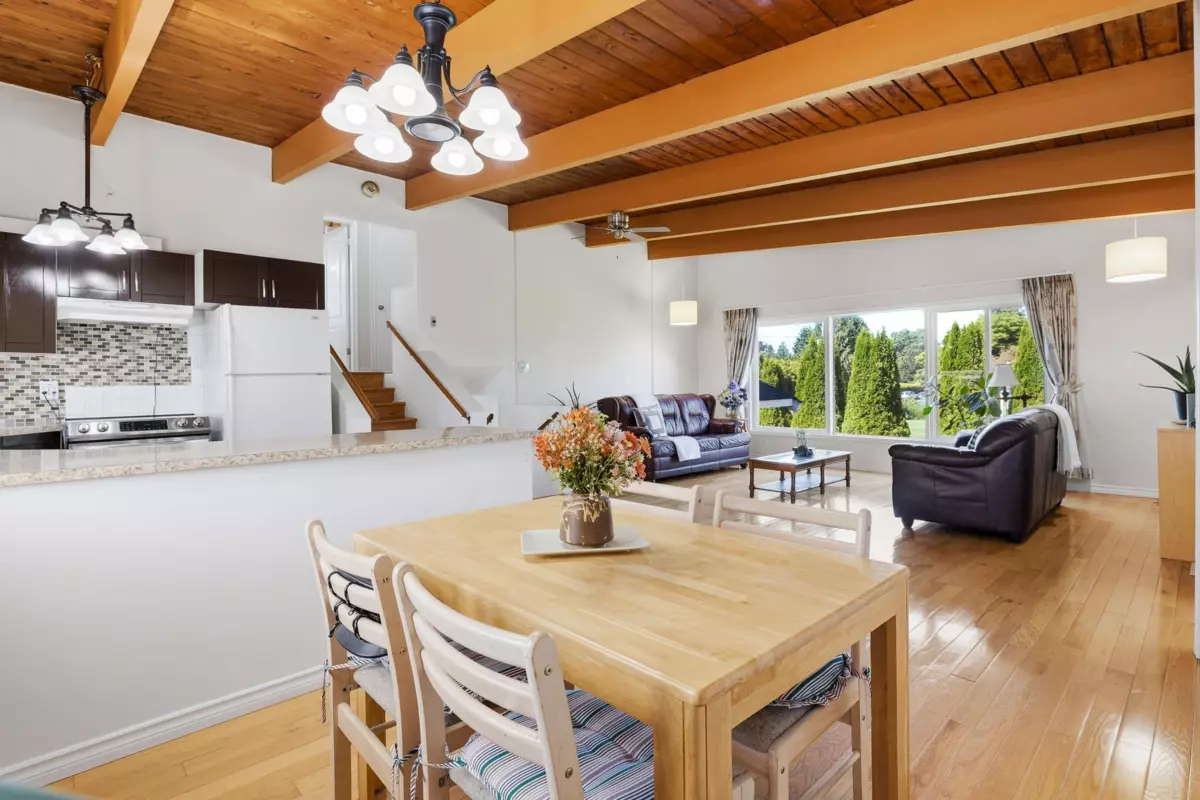 Living Room Photo of 7495 Leary Crescent, Chilliwack, BC
