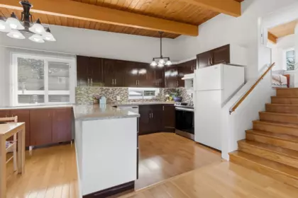 Breakfast Nook Photo of 7495 Leary Crescent, Chilliwack, BC