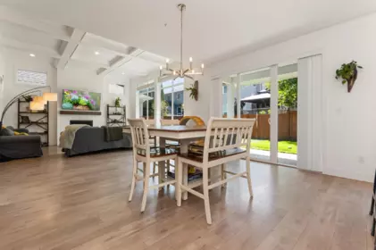 Breakfast Nook Photo of 44410 Freshwater Drive, Chilliwack, BC