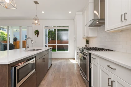 Kitchen Photo of 44410 Freshwater Drive, Chilliwack, BC