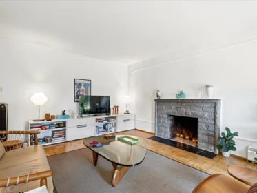 5 140 E 20th Street, North Vancouver, BC, North Vancouver — Apartment/Condo for sale