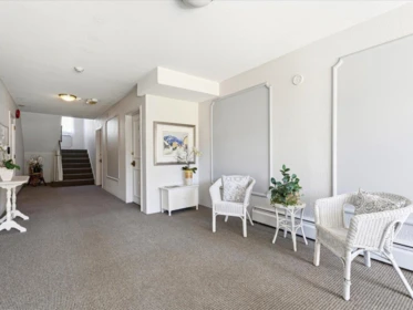 Mudroom Photo of 5 140 E 20th Street, North Vancouver, BC