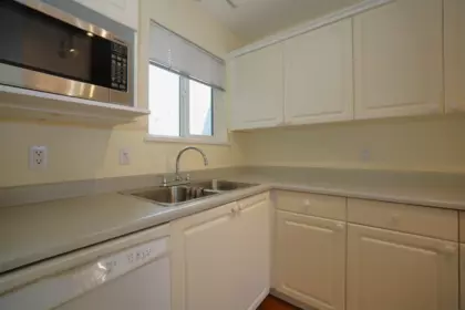 21 5610 Trail Avenue, Sechelt, BC, Sechelt — Townhouse for sale