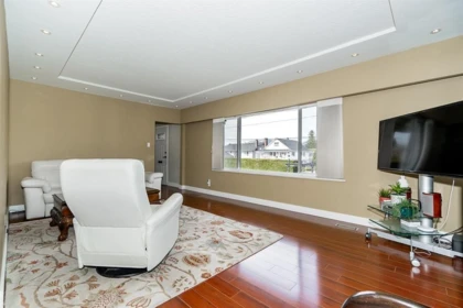 6830 Curtis Street, Burnaby, BC, Burnaby — Single Family Residence for sale