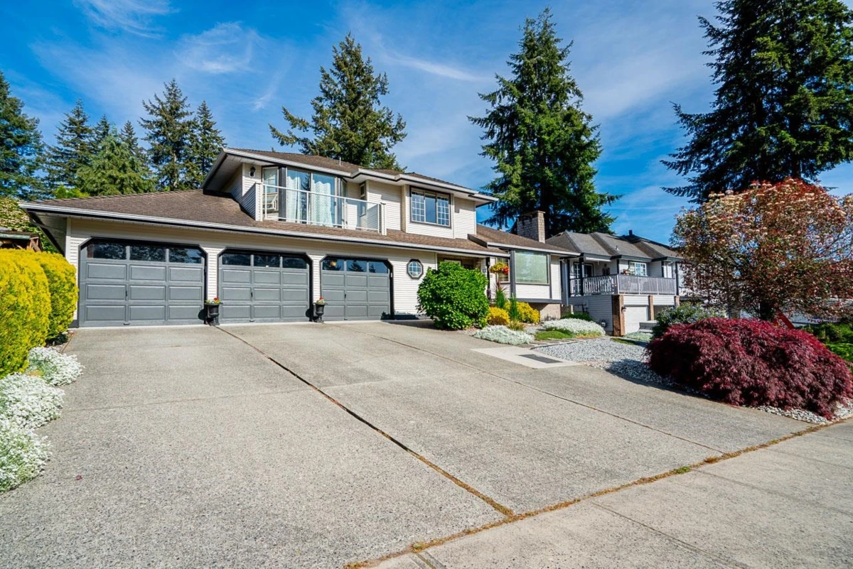 Living Room Photo of 7888 Garfield Drive, Delta, BC