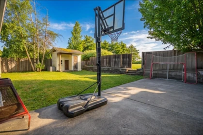 Aerial View of 35452 Strathcona Court, Abbotsford, BC
