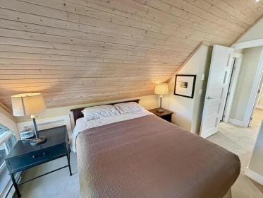 Bedroom 4 Photo of 13C 2315 Mackinnon Road, Pender Island, BC
