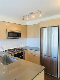 1602 7979 Firbridge Way, Richmond, BC, Richmond — Apartment/Condo for sale