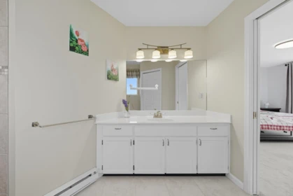 Basement Recreation Room Photo of 118 15121 19 AVENUE, Surrey BC V4A 8J5