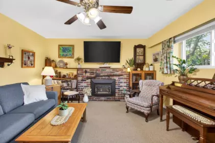 Staircase Photo of 19787 116a Avenue, Pitt Meadows, BC