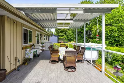 Swimming Pool Photo of 19787 116a Avenue, Pitt Meadows, BC