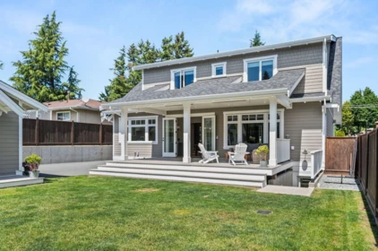 Outdoor Kitchen Photo of 15682 Thrift Avenue, White Rock, BC