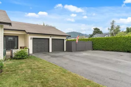 6850 Brada Street, Chilliwack, BC, Chilliwack — Single Family Residence for sale