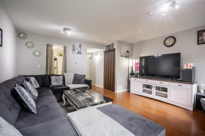 Breakfast Nook Photo of 239 7447 140 Street, Surrey, BC