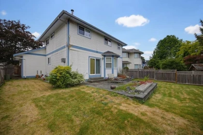 8588 212 Street, Langley, BC, Langley — Single Family Residence for sale