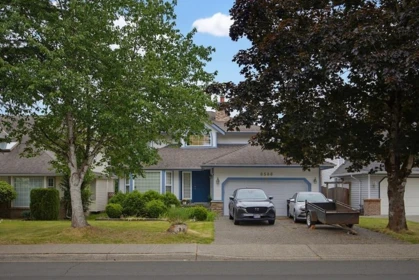 8588 212 Street, Langley, BC, Langley — Single Family Residence for sale