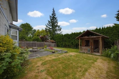8588 212 Street, Langley, BC, Langley — Single Family Residence for sale