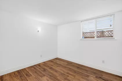 Hallway Photo of 23258 121a Avenue, Maple Ridge, BC