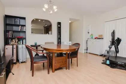 Kitchen Island Photo of 5687 Emily Way, Sechelt, BC