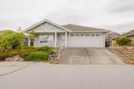 5687 Emily Way, Sechelt, BC