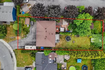 11926 90a Avenue, Delta, BC, Delta — Duplex for sale
