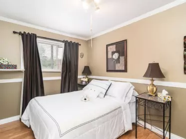 Guest Bathroom Photo of 10475 125 Street, Surrey, BC