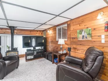 Mudroom Photo of 10475 125 Street, Surrey, BC