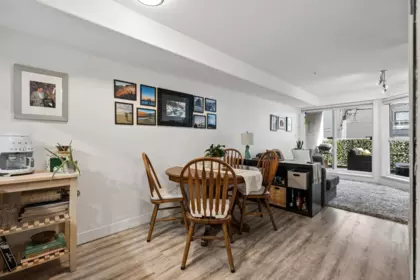 Breakfast Nook Photo of 208 988 W 21st Avenue, Vancouver, BC