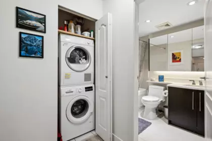 Laundry Room Photo of 208 988 W 21st Avenue, Vancouver, BC