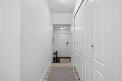 Mudroom Photo of 208 988 W 21st Avenue, Vancouver, BC