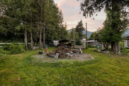 Basement Recreation Room Photo of 41646 Kirkpatrick Road, Mission, BC