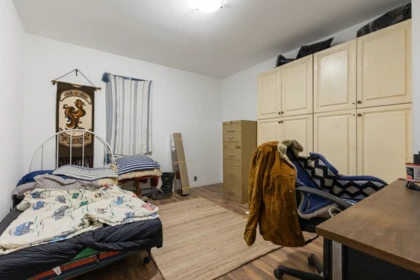 Walk-In Closet Photo of 41646 Kirkpatrick Road, Mission, BC
