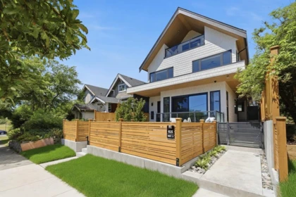 1 625 E 24th Avenue, Vancouver, BC, Vancouver — Half Duplex for sale