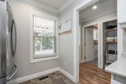 Kitchen Photo of 1873 Lilac Drive, Surrey, BC