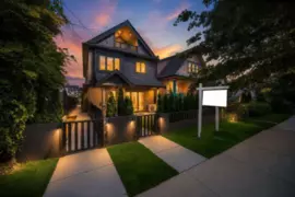1 847 E 10th Avenue, Vancouver, BC