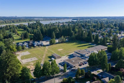 Community Amenities Photo (Clubhouse) of 20859 Golf Lane, Maple Ridge, BC